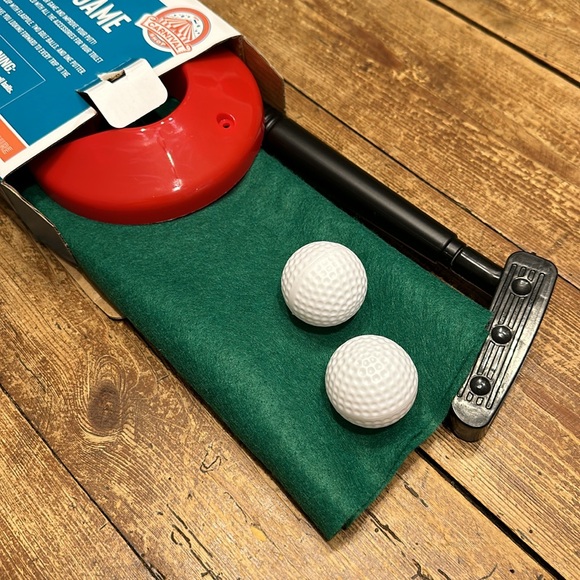 Potty Putter Toilet Golf Game - Picture 2 of 2